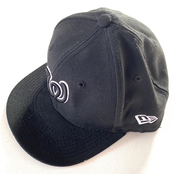 Washington Nationals New Era 9Fifty Black Logo White Outline Snapback kids Hat - Picture 6 of 6